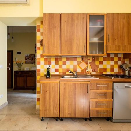 San Donato Cozy Apartment By Wonderful Italy Болонья Екстер'єр фото